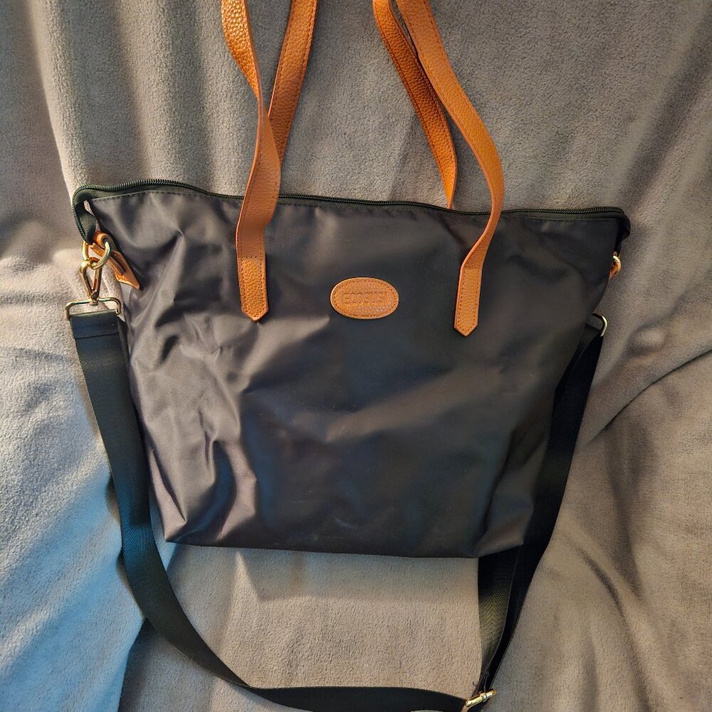 Women's Nylon Waterproof Crossbody Tote with Adjustable Strap, black